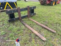 Pallet forks c/w Euro brackets