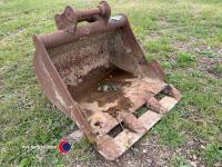 Digger bucket
