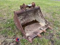 Digger bucket - 2