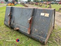 Forklift bucket with Merlo brackets - 4