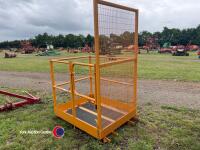 Forklift/telehandler safety cage - 3