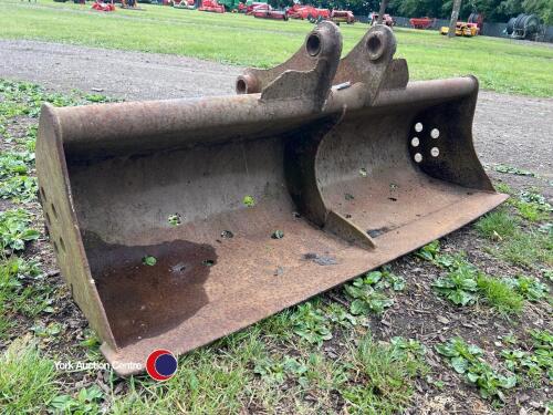 5ft ditching bucket