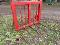 Heavy duty manure fork - 2
