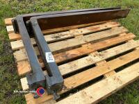 Set of fork tines - 3