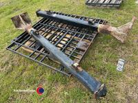 Pair of garden gates and posts - 4