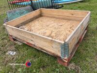 Planter - 2