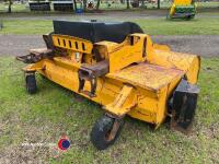 Eastern forklift pallet tine mounted sweeper/collector - 2