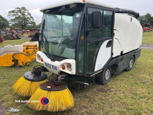 Compact street sweeper, 2002, key in office