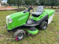 Viking tractor ride on lawn mower, T6 6112C, approx 60 hours