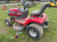 Murray Sentinel ride on mower 36in cut, key in office - 3