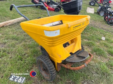 Glasdon salt spreader