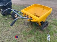 Glasdon salt spreader - 3