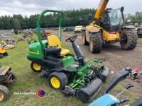 John Deere 2500B greens mower, key in office - 2