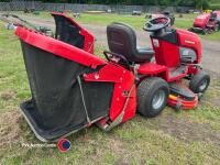 Countax C800H, Honda engine, 48in deck, grass box and sweeper - 5