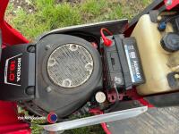 Countax C600H ride on runner, key in office - 3