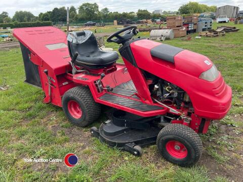 Countax 42in ride on lawn tractor