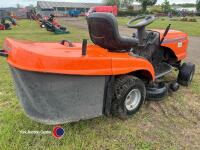 Husqvarna CT 135 6 speed ride on mower - 5