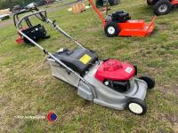 Honda HRB425 self drive lawn mower, gwo