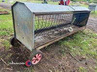 Sheep hay rack on wheels - 3