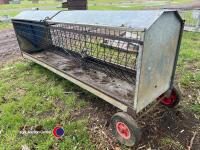 Sheep hay rack on wheels - 4