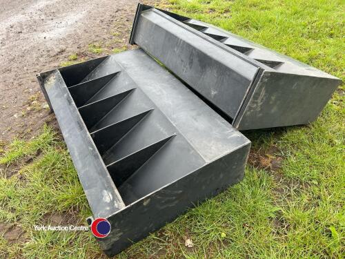 2 x plastic ad- lib corn feed troughs