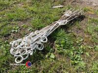 25 x electric fence stakes - 2