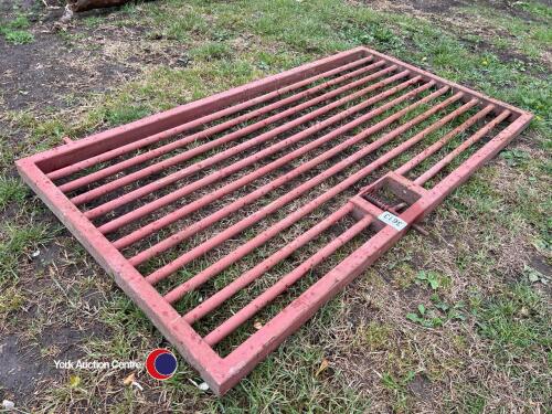 Steel gate 182cm x 96 cm, very strong