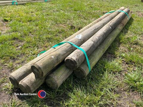 5 x fencing posts, 7ft and 8ft