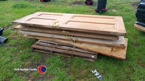 9 x pine doors