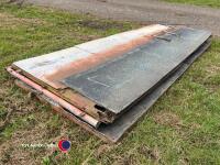 3 tin sheeted gates, 3130mm x 1210mm - 3
