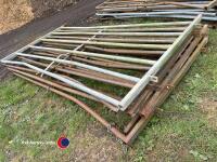 6 x Glendale heavy duty cattle gates - 4