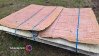 Quantity of HD plastic trench plates - 3