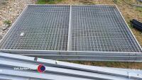 8 x steel panels and posts 7ft x 4ft, new - 5