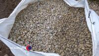 Ton bags 20 mm clean limestone decrotive chippings