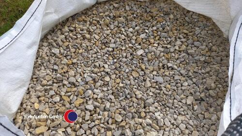 Ton bags 20 mm clean limestone decrotive chippings