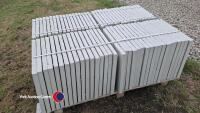 Pallet of approx 70 light grey paving slabs, 450mm x 450mm - 4