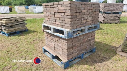 2 x pallets of quality block pavers