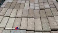 Marshall block paving Plumb Brown 65mm thick x 200mm x 100mm, 1,000 (20sq mtrs) - 2