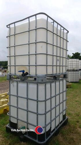 Pair of IBC tanks, only used once and washed out clean