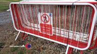 12 x pedestrian barriers - 3