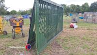 2 Yard Gates 24ft Span 6ft 6in High