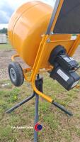 JCB electric cement mixer - 7