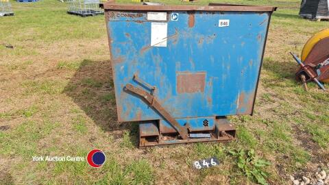 Conquip tipping skip