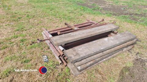 4ft x 4ft square scaffold tower 12ft high