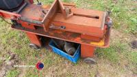 Sealey 240v band saw - 8