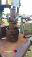 PTO driven band saw and hydraulic feed - 18