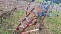 Workshop wheeled steps