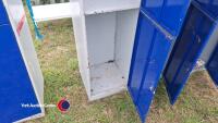 4 x workshop lockers, key in office - 7
