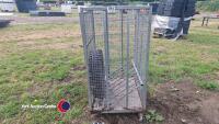 Mobile storage cage