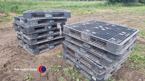 13 x hard plastic black pallets (105w x 105l x 15d)